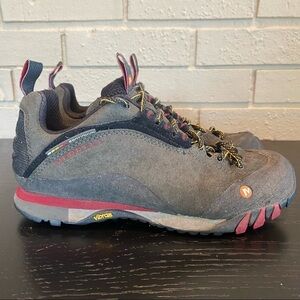 MERRELL Edge Charcoal Women's Size 6.5 Hiking Continuum Vibram Sole Boots Shoes